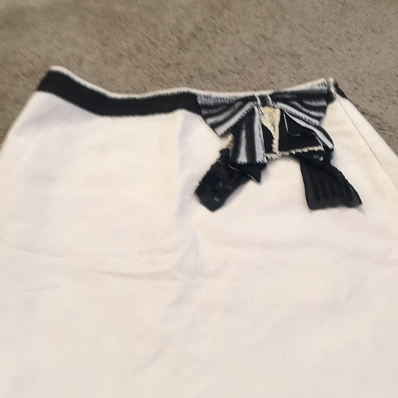 ⚡️FINAL PRICE⚡️ Moschino Vintage Rare Bow Skirt - Picture 4 of 16